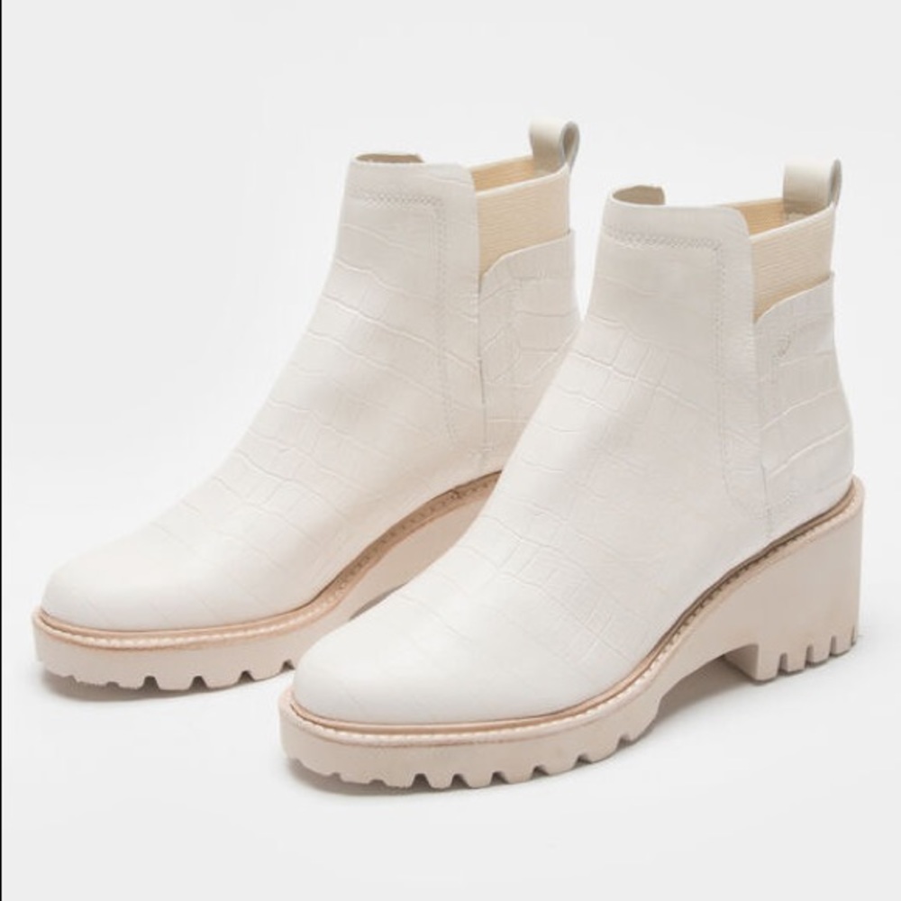 Dolce vita huey lug sole boot